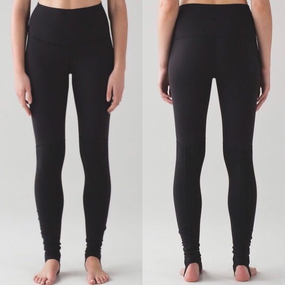 lululemon athletica Pants - Lululemon Hi-Rise Stirrup Wunder Under Pants EUC